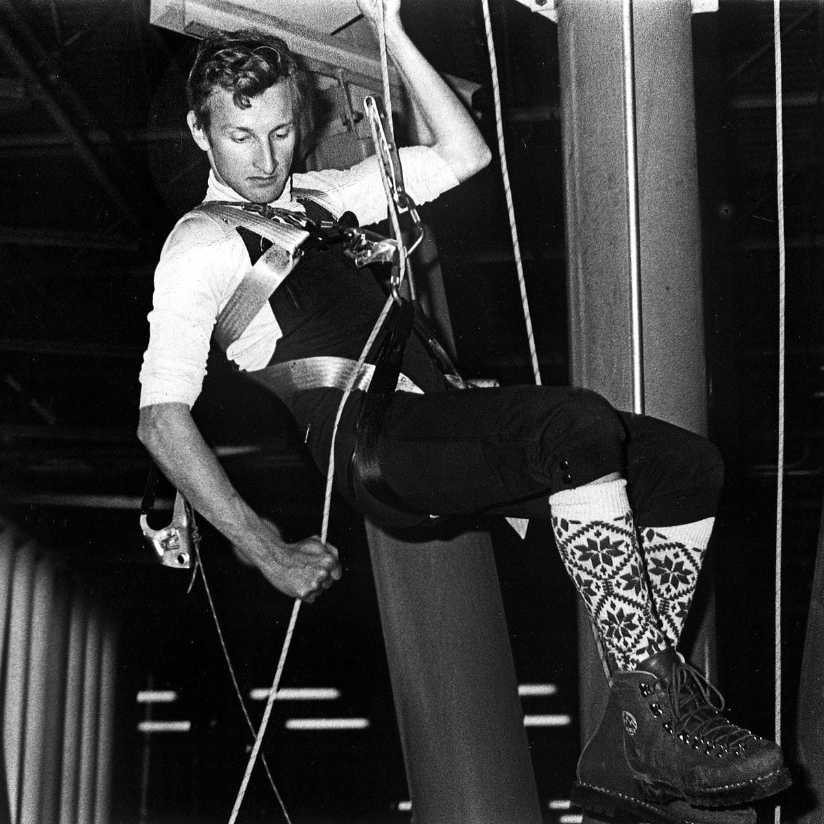 Paul Petzl im Gurt.