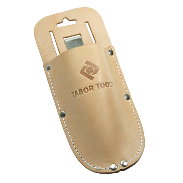Tabor Werkzeuggürtel aus hellbraunem Leder mit weißer Naht und Metallnieten, geprägt mit dem Schriftzug "TABOR TOOLS" und einem Logo
