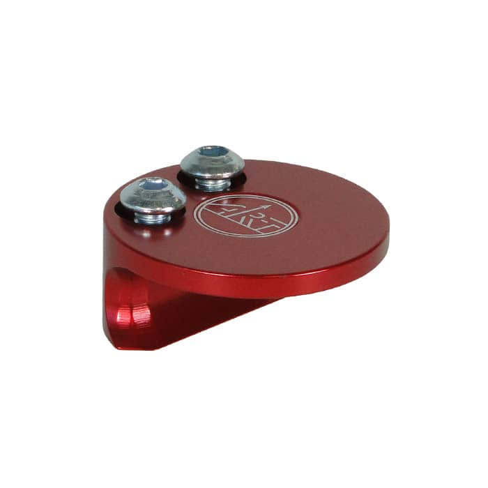 LockJack Gerätewange, rotes rundes Metallteil mit zwei Schrauben und weißem ART-Logo oben drauf