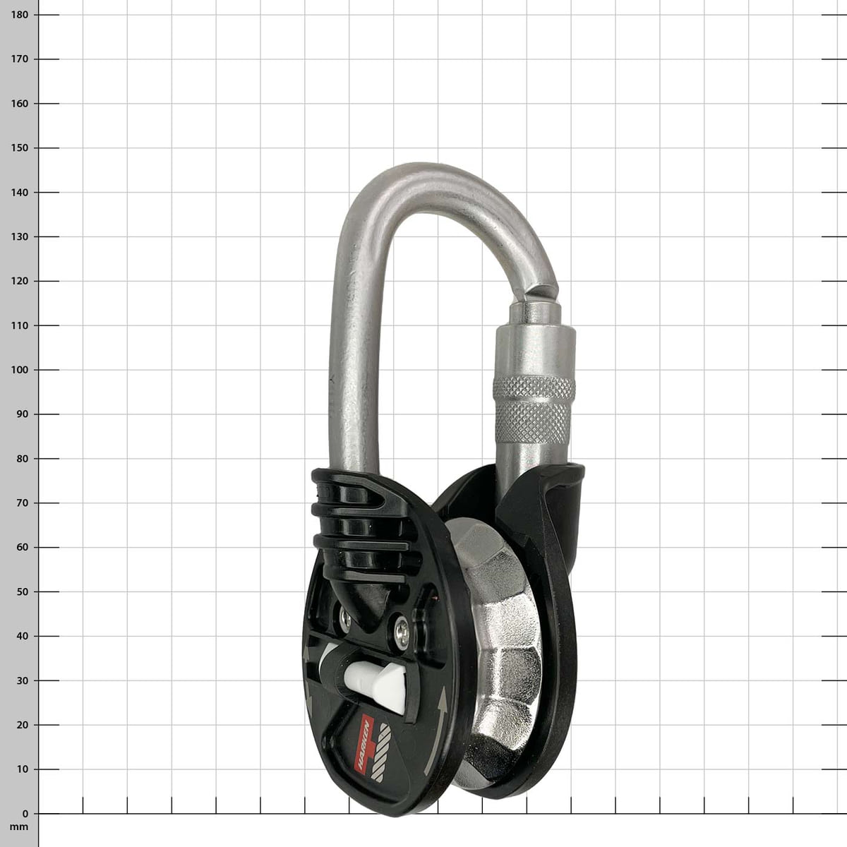 Snatchet 65 Ratchet von Harken mit silbernem Karabiner und schwarzem Kunststoffgehäuse, Ansicht schräg vorne