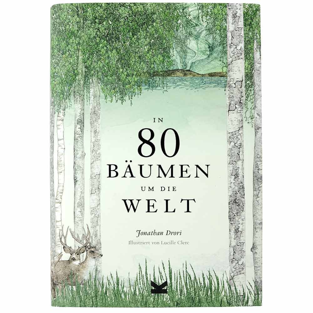 Buch "In 80 Bäumen um die Welt" mit Illustration von Birkenstämmen, Gras und zwei Hirschen auf dem Cover