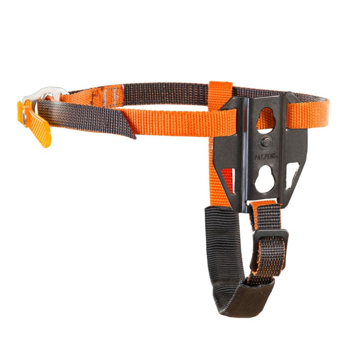 Quickstep Universal, ein orange-schwarzer Gurt mit Metall- und Kunststoffteilen, der verstellbar ist und eine Schnalle sowie eine Halterung mit mehreren Öffnungen besitzt