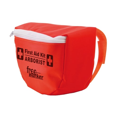 Erste-Hilfe-Pack Freeworker, rotes Erste-Hilfe-Set mit weißem Reißverschluss und Aufschrift "First Aid Kit ARBORIST freeworker" auf der Vorderseite, mit orangefarbenem Klettverschlussband, aus anderer Perspektive