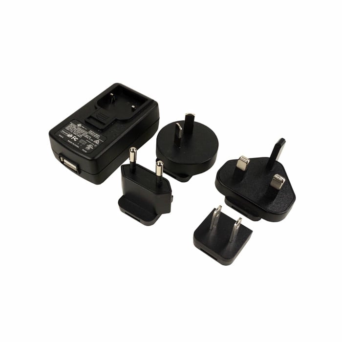 Lite Com FR08 USB-Ladegerät mit fünf verschiedenen schwarzen Steckdosenadaptern für internationale Nutzung