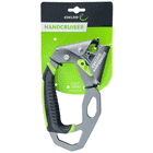 Hand Cruiser L von Edelrid, verpackt auf grün-schwarzer Pappe mit Aufschrift "Handcruiser" und "Edelrid Hand Cruiser" in Weiß, Produkt befestigt mit schwarzen Kabelbindern