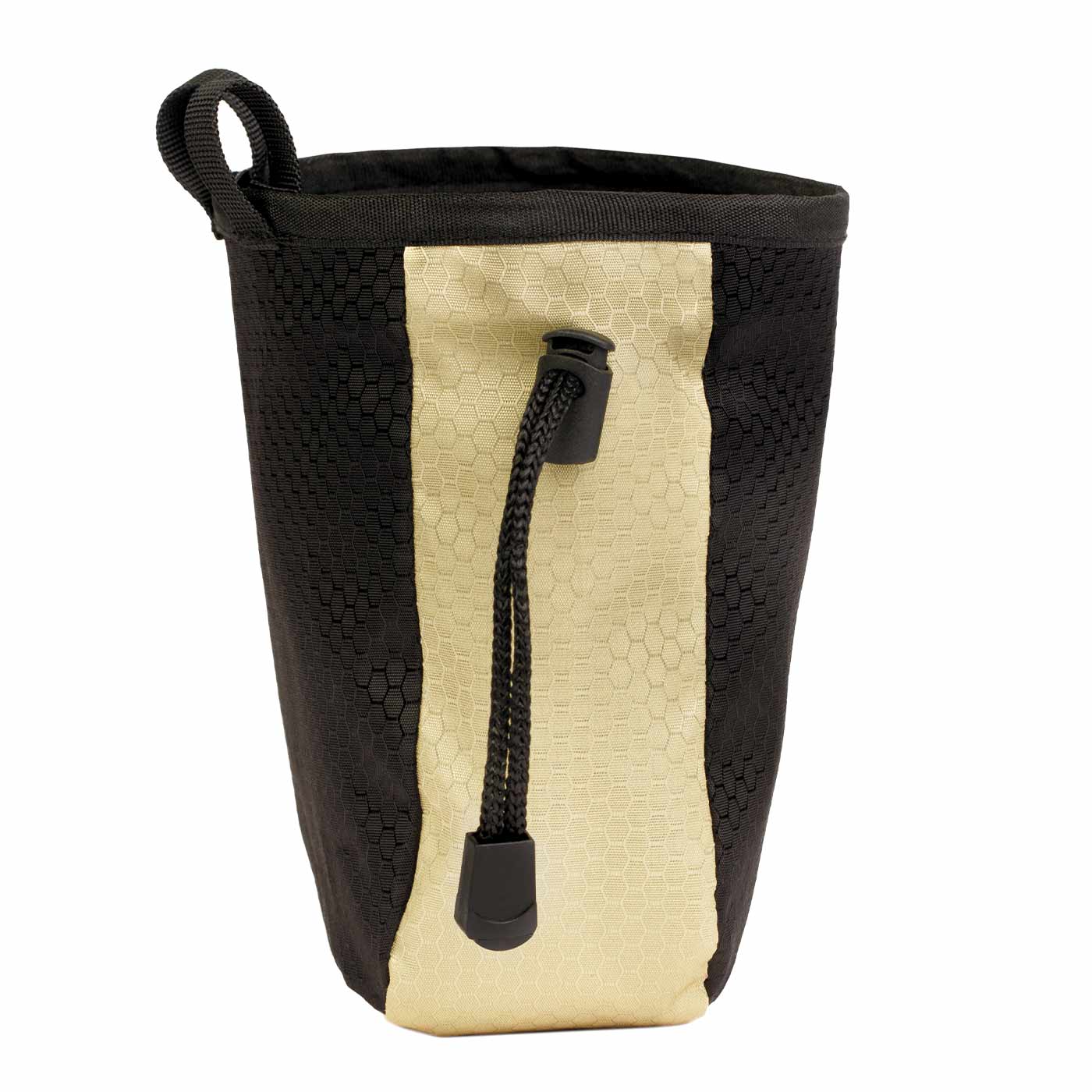 SRT Bag von FTC Tree in Schwarz mit beigem Streifen auf der Rückseite, mit Kordelzug und Schlaufe oben