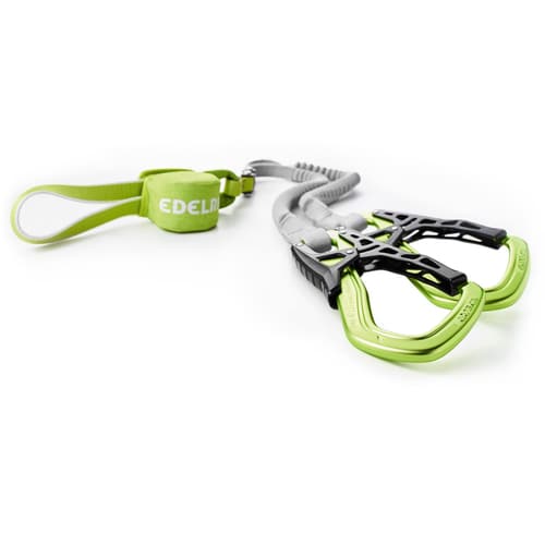 Kletterset Cable Comfort 6.0 mit zwei grünen und schwarzen Karabinern, grauen elastischen Seilen und grünem Textilband mit EDELRID-Logo aus schräger Perspektive auf weißem Hintergrund