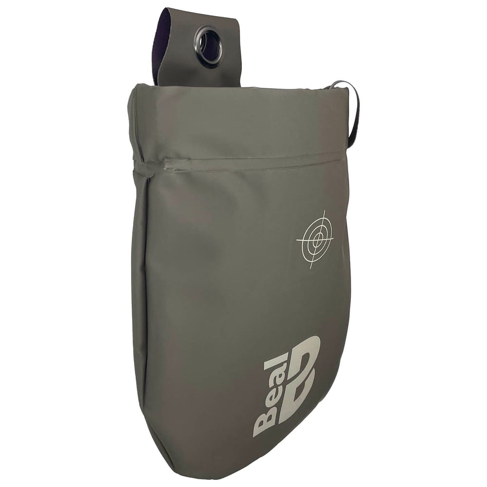 Beal Genius 2 graue Tasche mit violettem Verschlussriemen und weißem Logo auf der Rückseite, mit Zielscheibenmotiv