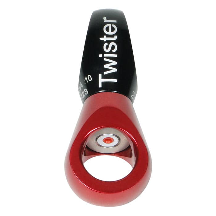 Ein roter und schwarzer Twister Karabinerhaken von vorne mit sichtbarem Magnet