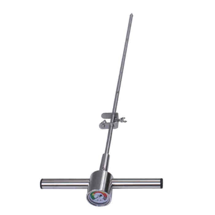 Agreto Penetrometer, ein Metallgerät mit zwei horizontalen Griffen und einem vertikalen Stab mit Messskala und Anzeige