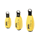 Drei gelbe Petzl Jet Chalkbags in verschiedenen Größen mit schwarzem Band und Metallring, beschriftet mit Gewicht in Gramm und Unzen, Modell Jet