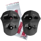 Toolprotect Helmhalter, zwei schwarze Kunststoffteile mit Befestigungslöchern und Haltehaken, dazu Schrauben, Dübel und Klebestreifen in Plastikbeuteln