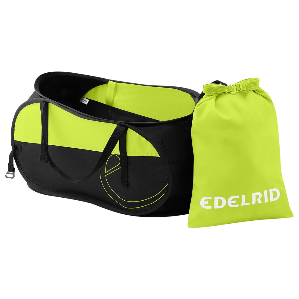 Spring Bag 30 von Edelrid in Schwarz und Neongelb mit zwei Tragegriffen und einem kleinen Beutel in Neongelb mit weißem Edelrid-Logo