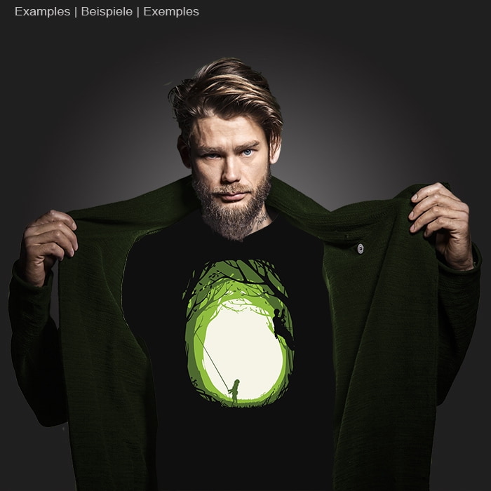 Inside Me schwarzes T-Shirt mit grünem und weißem Wald- und Klettermotiv, Modell getragen von Mann
