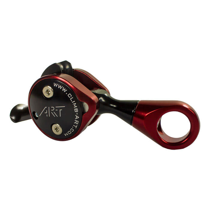 Positioner 2 von Climb Art, roter und schwarzer Kletterpositionierer mit zwei Schrauben und der Aufschrift www.climb-art.com, seitliche Ansicht